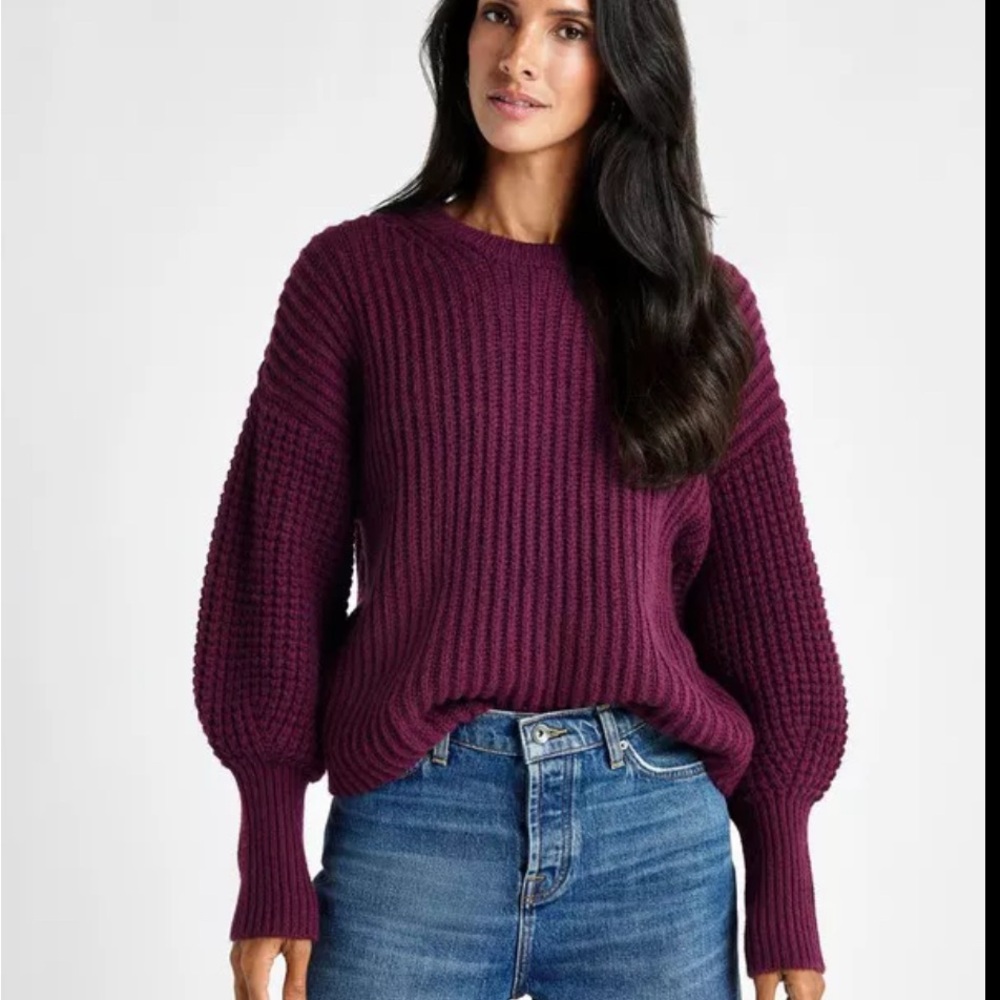 Splendid Purple Crew Neck Sweater with Ribbed Texture